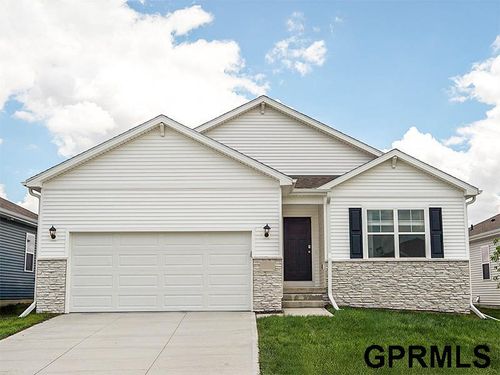 5518 N 189th St, Elkhorn, NE, 68022-1255 | Card Image