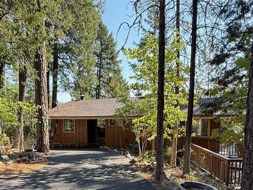 268 Placer Dr, Trinity Center, CA, 96091 | Card Image