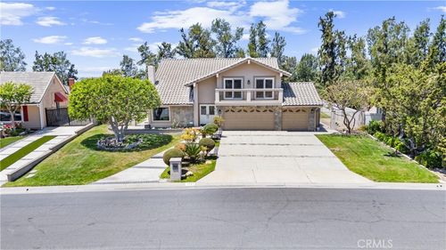 6421 Acacia Hill Dr, Yorba Linda, CA, 92886-5812 | Card Image