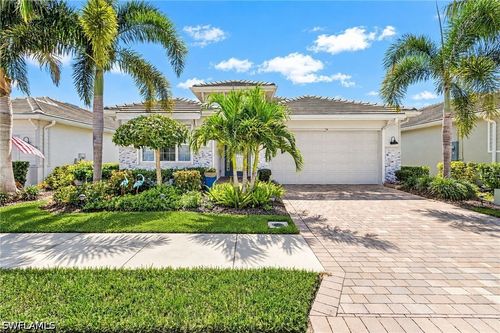 28024 Seasons Tide Ave, BONITA SPRINGS, FL, 34135-9074 | Card Image