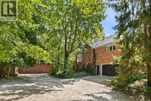1110 Snake Lane, Harrow, ON, N0R1G0 | Card Image