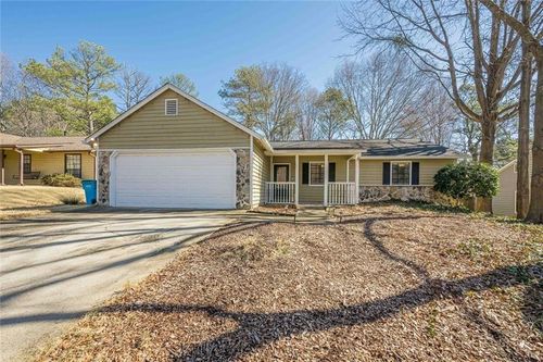 2491 Redfield Dr, Norcross, GA, 30071-4326 | Card Image