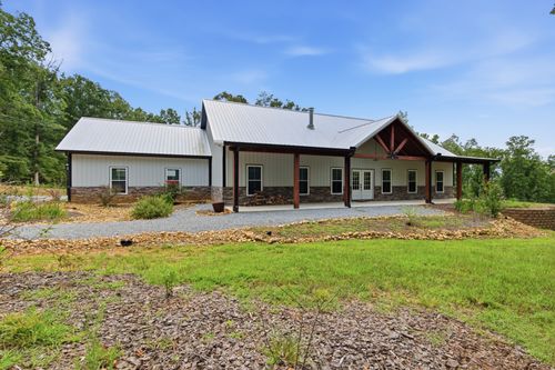 594 Highway 100, Centerville, TN, 37033-1212 | Card Image