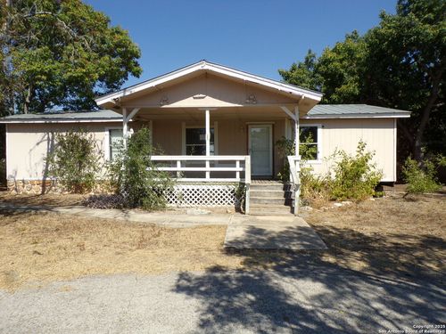 368 County Road 458, Hondo, TX, 78861-6047 | Card Image