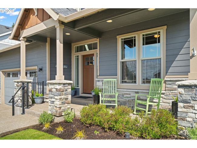 1010 Nw 1 St St, House other with 4 bedrooms, 3 bathrooms and 2 parking in Dundee OR | Image 5