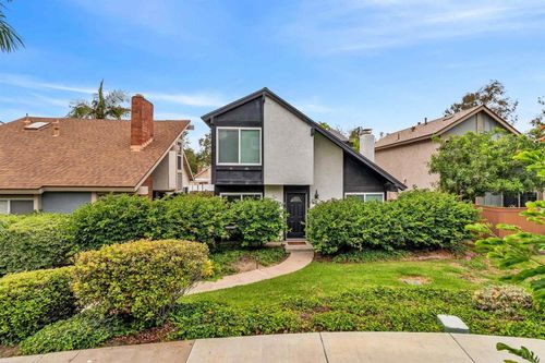10618 Esmeraldas Dr, San Diego, CA, 92124-2008 | Card Image