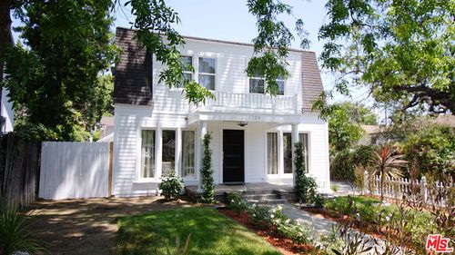 1722 Nichols Canyon Rd, Los Angeles, CA, 90046-2124 | Card Image