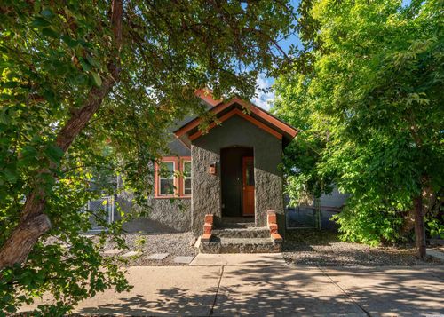 414 E Gibbon St, Laramie, WY, 82072-2656 | Card Image