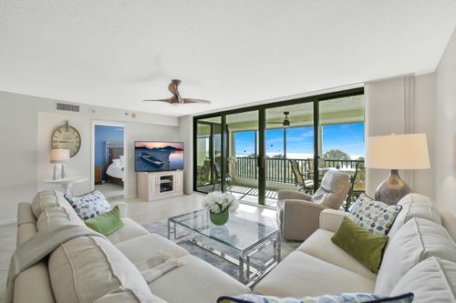 205-100 N Collier Blvd, MARCO ISLAND, FL, 34145-3714 | Card Image