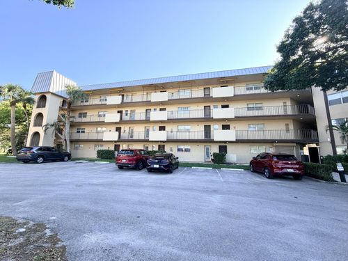 201-6260 S Falls Circle Dr, Lauderhill, FL, 33319-6934 | Card Image