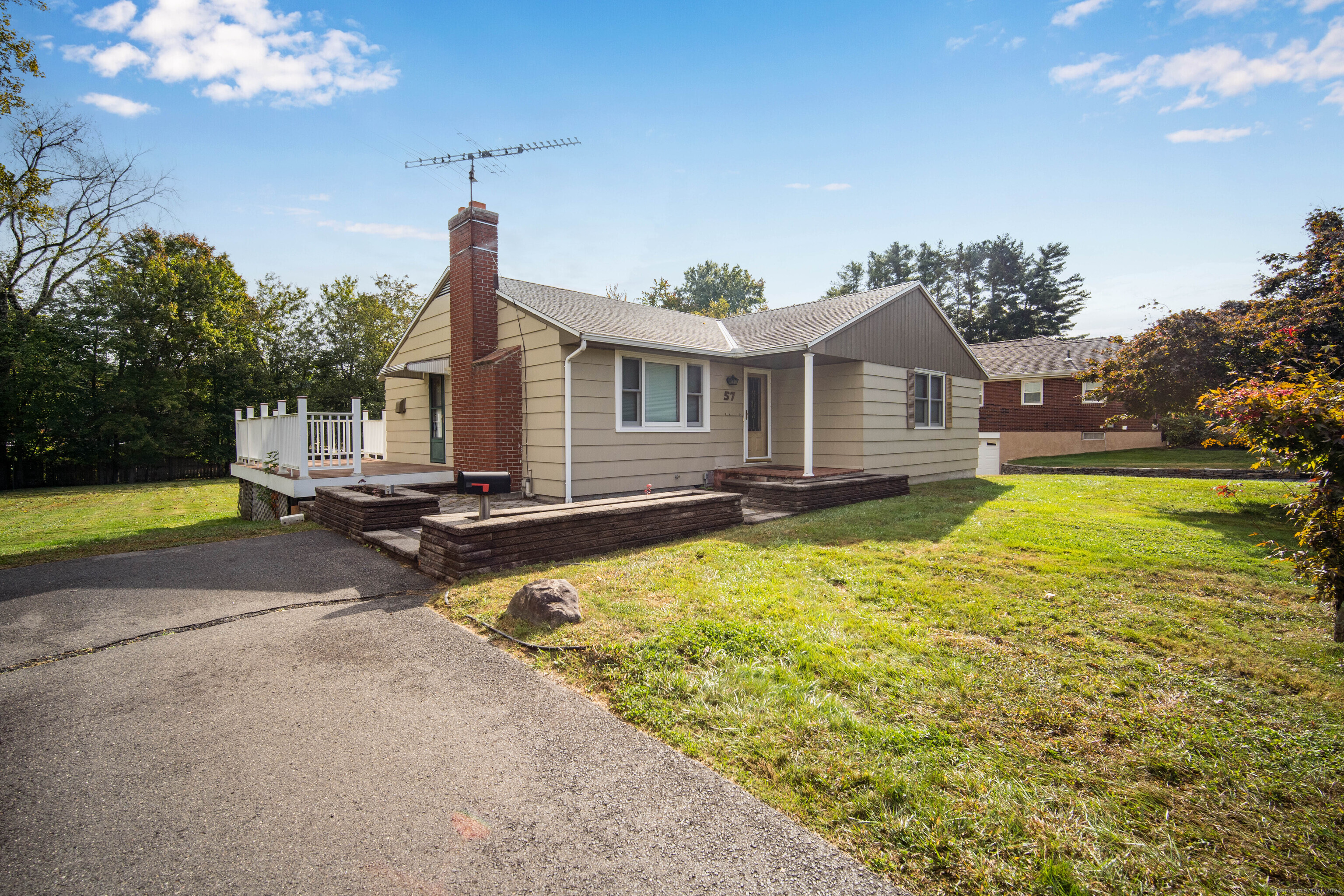 Chapin Ave, Rocky Hill, CT 06067