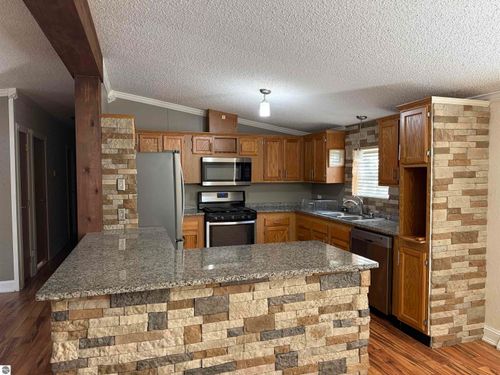 3750 4 Mile Rd N, Traverse City, MI, 49686-8198 | Card Image