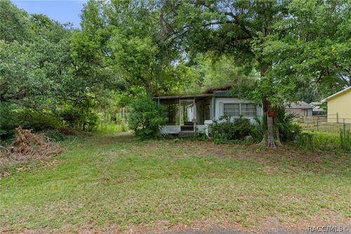 8470 W Bradshaw W 8479 W Doe Lane Lane, Homosassa, FL, 34448 | Card Image