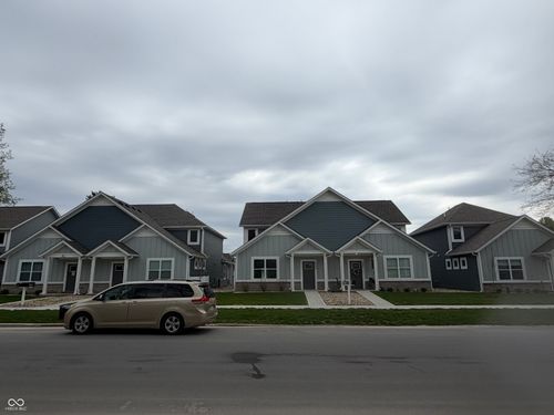 849 E Harrison St, Martinsville, IN, 46151-1204 | Card Image