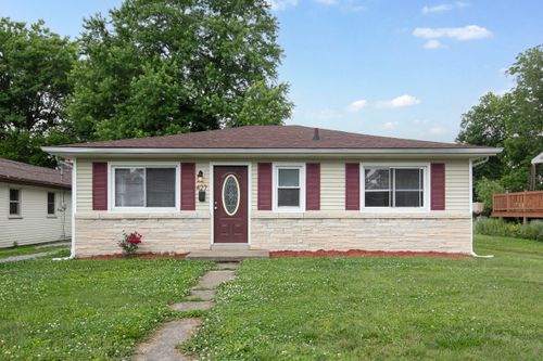 427 Locust St, Danville, KY, 40422-1529 | Card Image