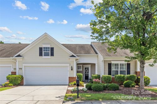 33124 Tanager Ct, Fort Mill, SC, 29707-2904 | Card Image