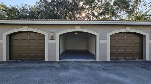 apt-307-5021 Wiles Rd, Coconut Creek, FL, 33073-4205 | Card Image