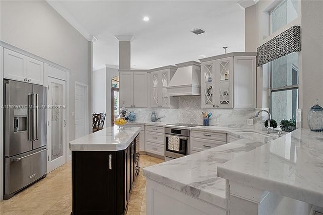 6807 Nw 66 Th Way, House other with 5 bedrooms, 3 bathrooms and null parking in Parkland FL | Image 14