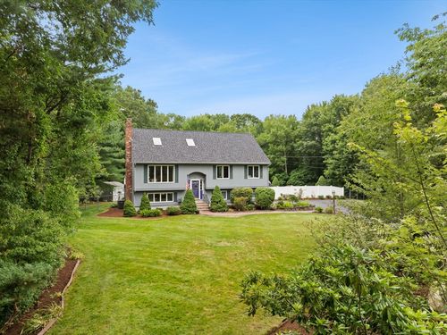 9 Bayberry Rd, West Bridgewater, MA, 02379-1141 | Card Image