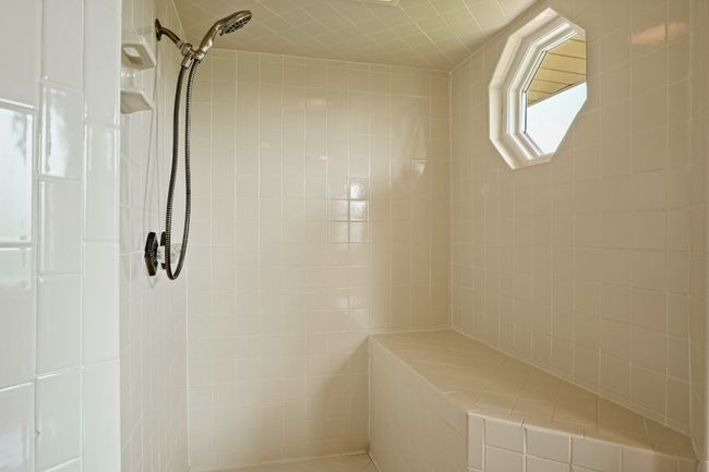 Large walk-in shower primary bath | Image 15