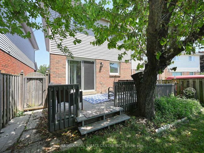 8 Stephensen Crt, House other with 4 bedrooms, 3 bathrooms and 2 parking in Brampton ON | Image 47
