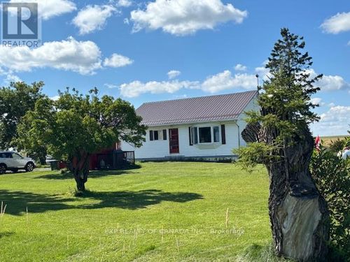 1359 Genier Rd, Cochrane, ON, P0L1C0 | Card Image