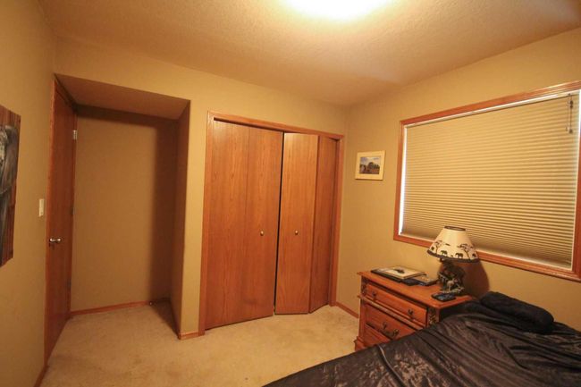 323 Highland Circle, House other with 3 bedrooms, 3 bathrooms and 4 parking in Strathmore AB | Image 24