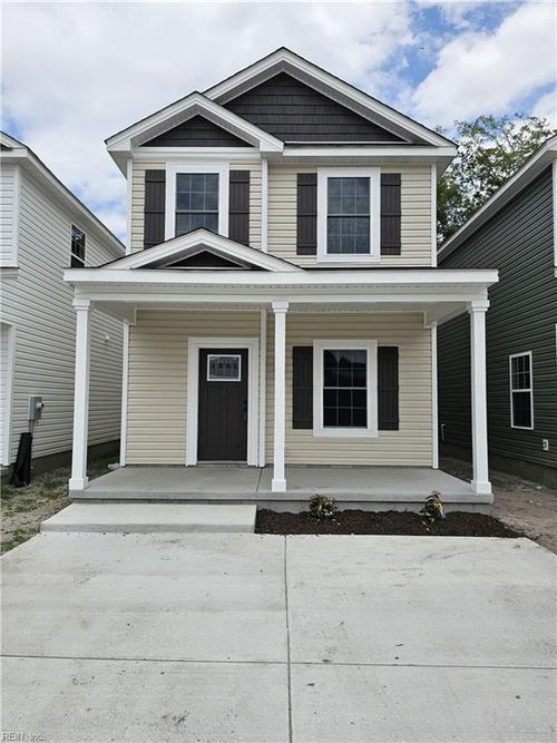 2705 Chicago Ave, Portsmouth, VA, 23704-6201 | Card Image