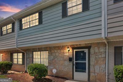 33B - 4701 Flat Shoals Road, Condo with 4 bedrooms, 2 bathrooms and null parking in Union City GA | Image 1