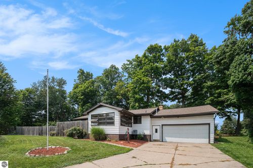 227 W Everettdale Ave, Lansing, MI, 48910-5283 | Card Image