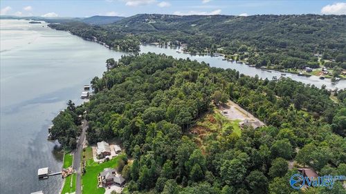 3151 Preston Island Cir, Scottsboro, AL, 35769-9254 | Card Image