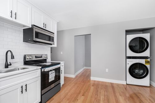1-290 Summit Ave, Boston, MA, 02135-7910 | Card Image