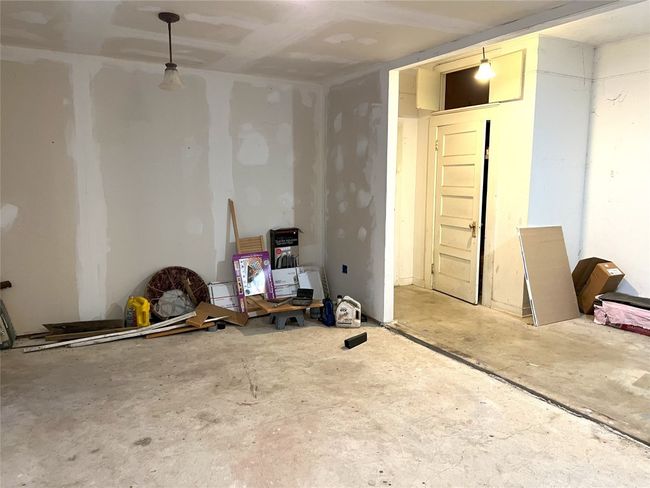 A - 5619 Fm 535, House other with 5 bedrooms, 1 bathrooms and 8 parking in Cedar Creek TX | Image 29