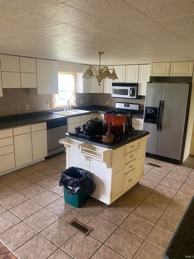 5932 N 500 E, House other with 4 bedrooms, 2 bathrooms and null parking in Urbana IN | Image 4
