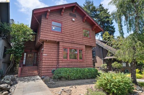 2714 Woolsey St, Berkeley, CA, 94705-2607 | Card Image