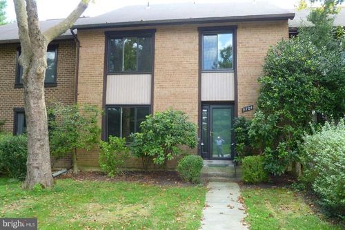 9704 Shadow Oak Dr, Gaithersburg, MD, 20886-1124 | Card Image