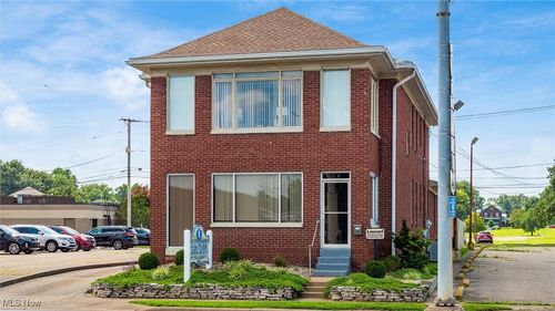 1231 Maple Ave, Zanesville, OH, 43701-2849 | Card Image
