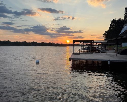 1112 Pecan Dr, Marble Falls, TX, 78654-7268 | Card Image