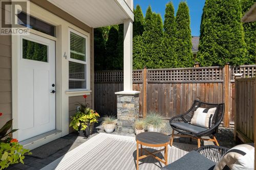 4-2369 Malaview Ave, Sidney, BC, V8L2G1 | Card Image
