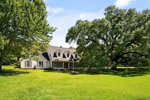 12143 Indigo, Saint Francisville, LA, 70775-4146 | Card Image