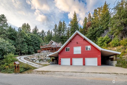 16724 Lakeview Drive, Leavenworth, WA, 98826 | Card Image