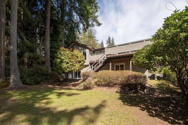 187 April Road, House other with 3 bedrooms, 2 bathrooms and 2 parking in Port Moody BC | Image 32