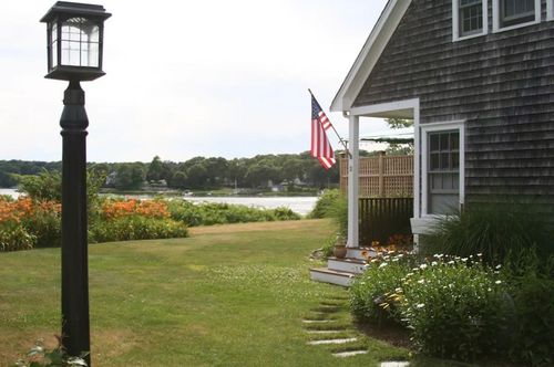 winter-rent-2 Florence St, Westport, MA, 02790-1308 | Card Image