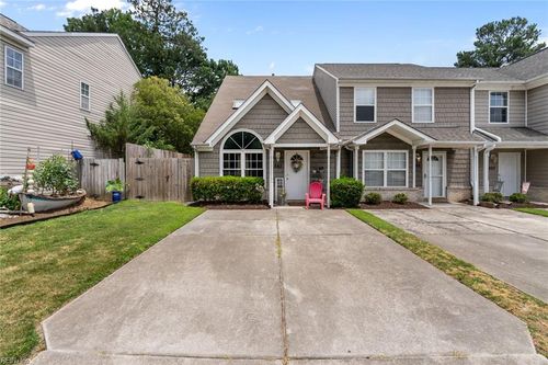 897 24th Street, Virginia Beach, VA, 23451 | Card Image