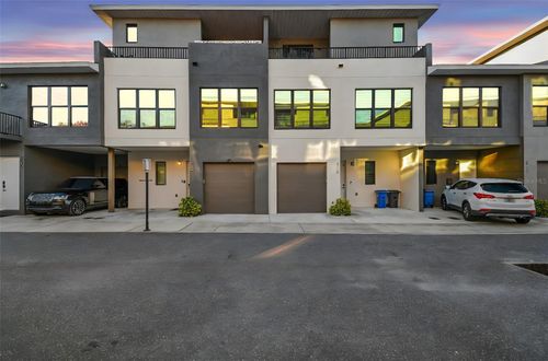 8708 Palm Ranches Pl, TAMPA, FL, 33614-1600 | Card Image