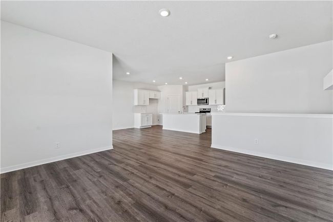 Open Concept Living | Image 14