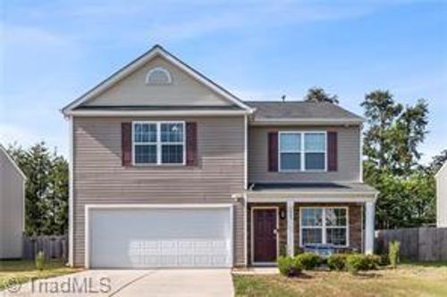5047 Mount Hope Dr, Winston-Salem, NC, 27107-8207 | Card Image