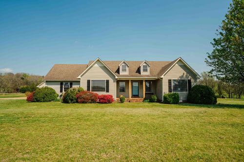 194 Al Roman Rd, Pulaski, TN, 38478-8122 | Card Image