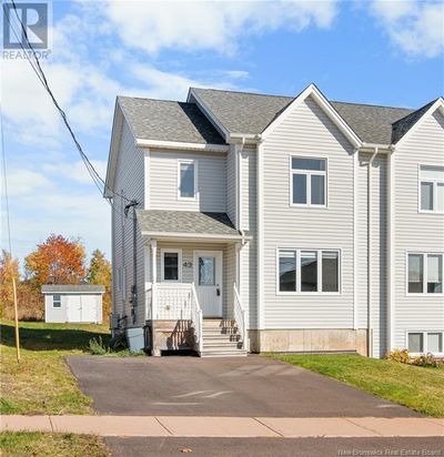 43 Stillwater Dr, House other with 4 bedrooms, 3 bathrooms and null parking in Moncton NB | Image 1