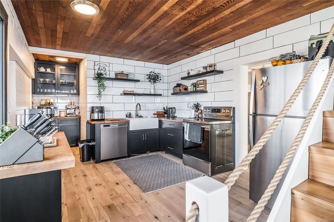 460 1st St, House other with 4 bedrooms, 2 bathrooms and null parking in Sointula BC | Image 13